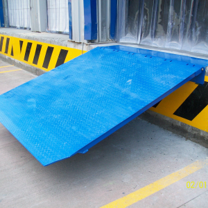 Rampa hidraulica vericala de colt - Imagine 2